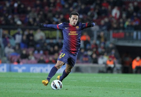 Mỗi đội: Thiago đã chính thức trở lại với đội ngũ huấn luyện của Barcelona, ​​và trọng tâm của công 