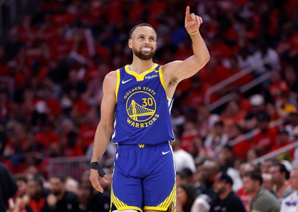 Curry: Sức khỏe luôn là con 