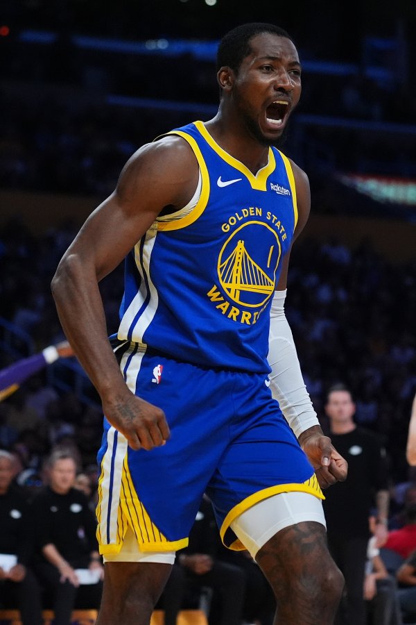 Anh ơi, chúng ta đã sai rồi! Kuminga ghi được 25 điểm và 10 rebound trong loạt sút 9/14, giúp Curry 