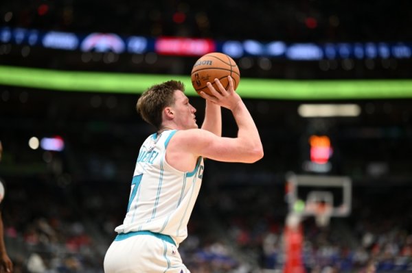 Không có gì xấu hổ! Knipper, lựa chọn số 4, đạt mức cao mới là 32 điểm. 26. Lần thứ hai trong sự ngh